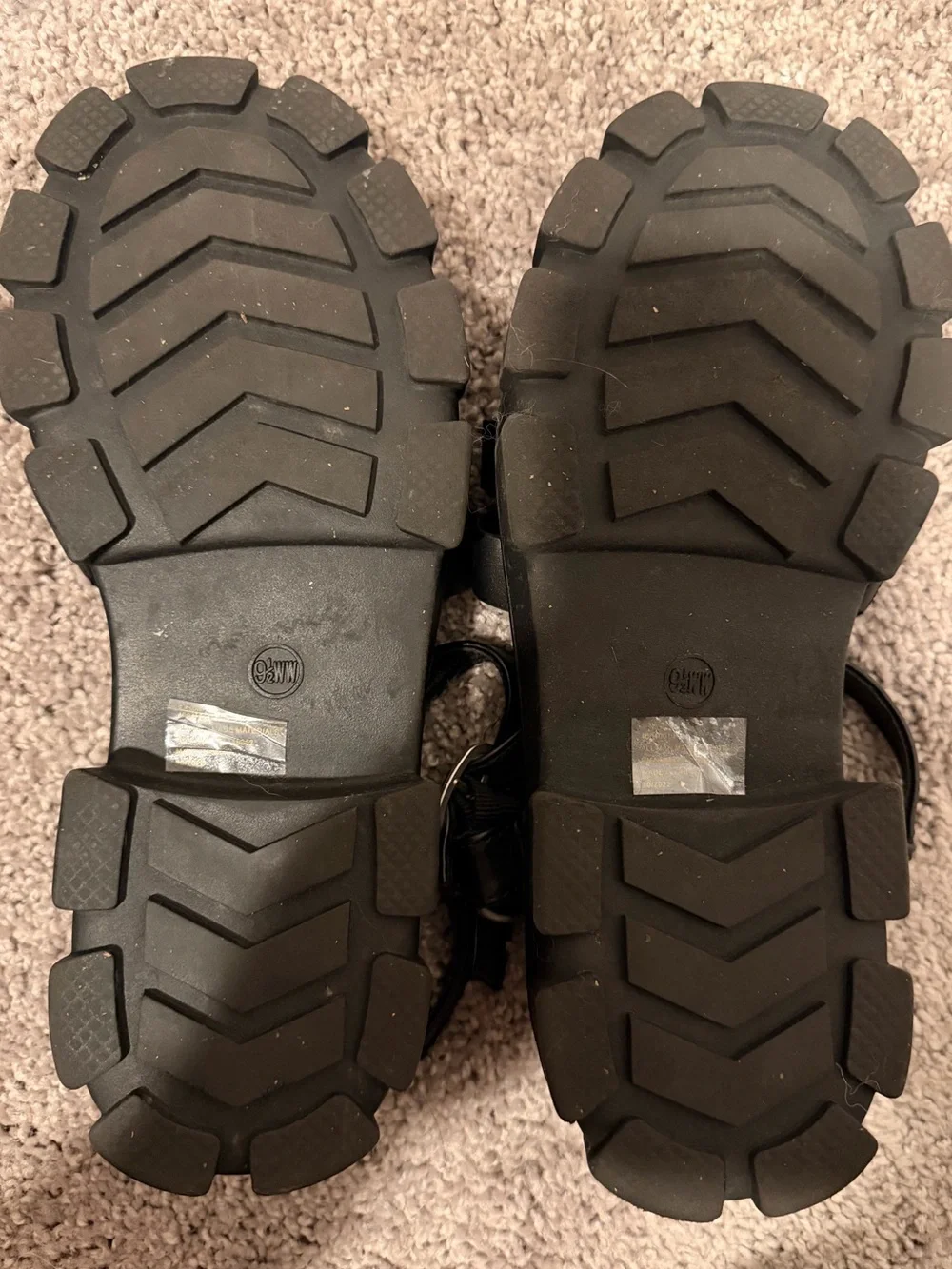Torrid Black Chunky Lug Sole Strappy Sandals 9.5 WW